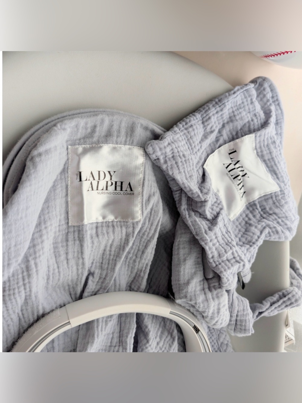 Lady Alpha Nursing Cover in Light Gray